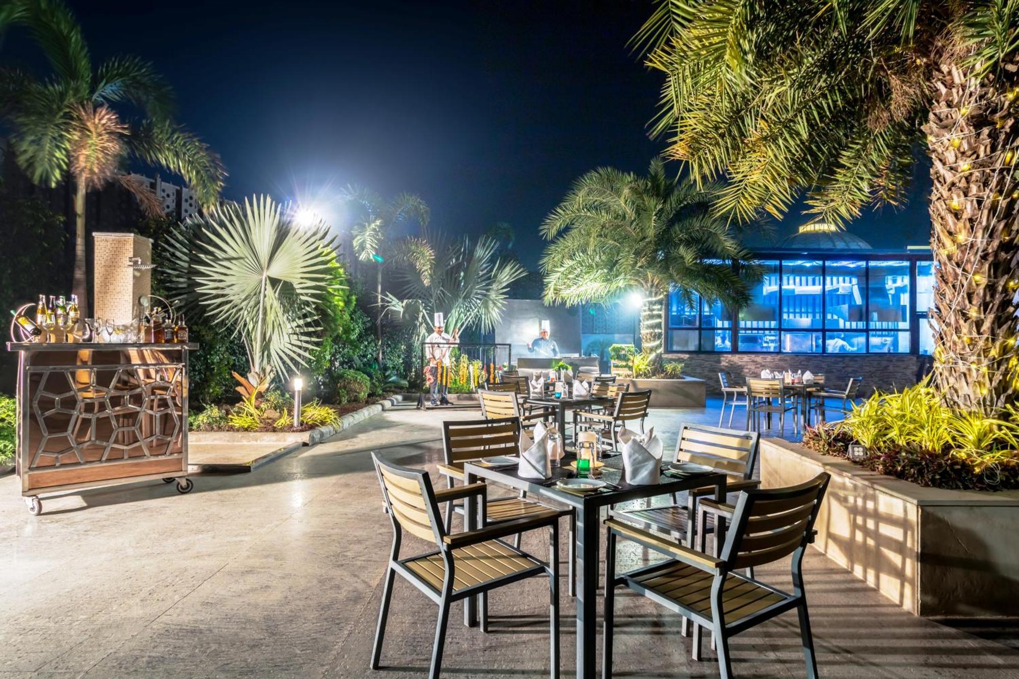 Golden Suites Gurgaon Inde Hotels Exteriör bild