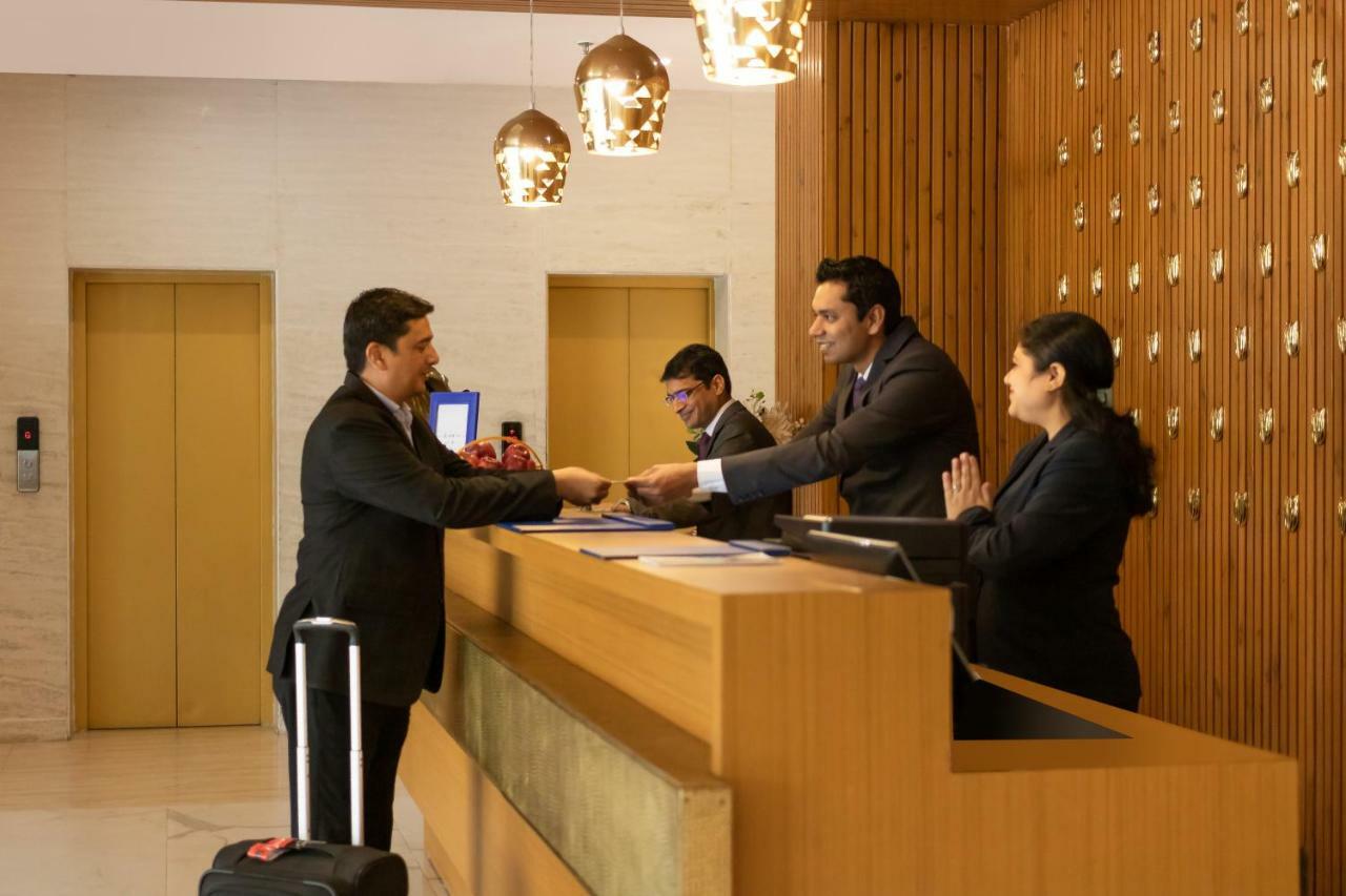 Golden Suites Gurgaon Inde Hotels Exteriör bild