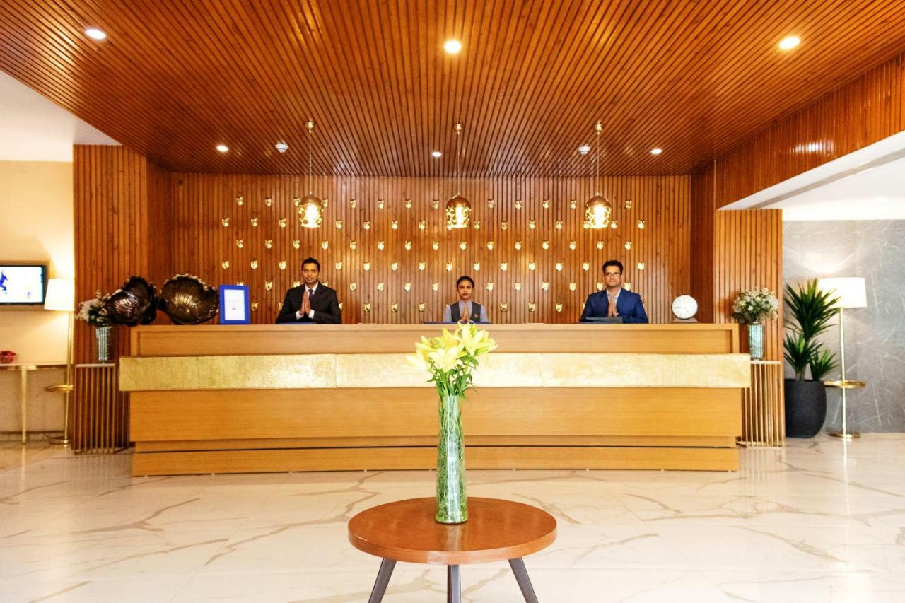 Golden Suites Gurgaon Inde Hotels Exteriör bild