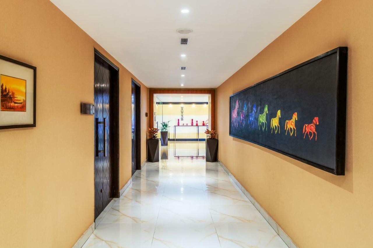 Golden Suites Gurgaon Inde Hotels Exteriör bild