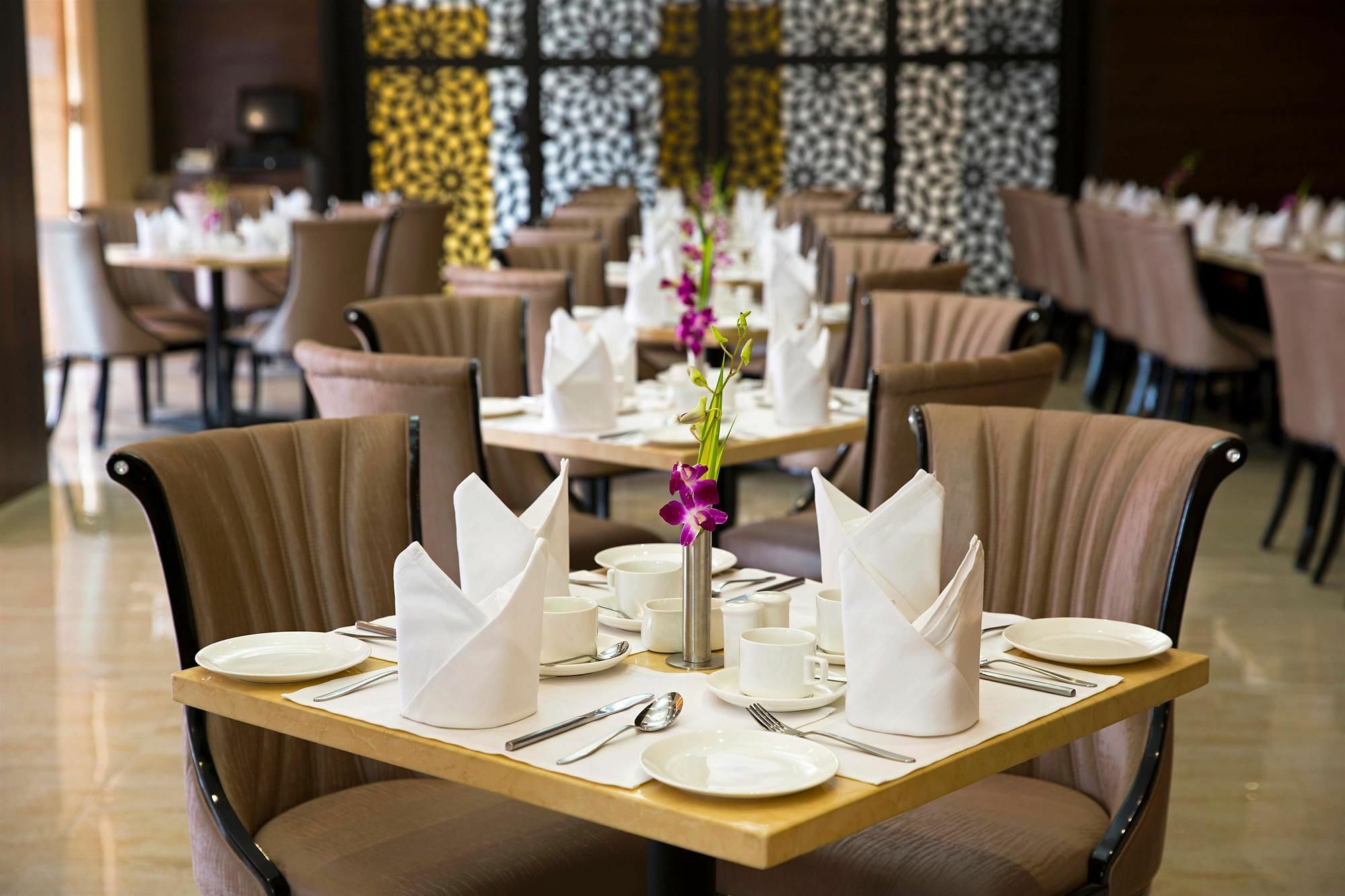 Golden Suites Gurgaon Inde Hotels Exteriör bild
